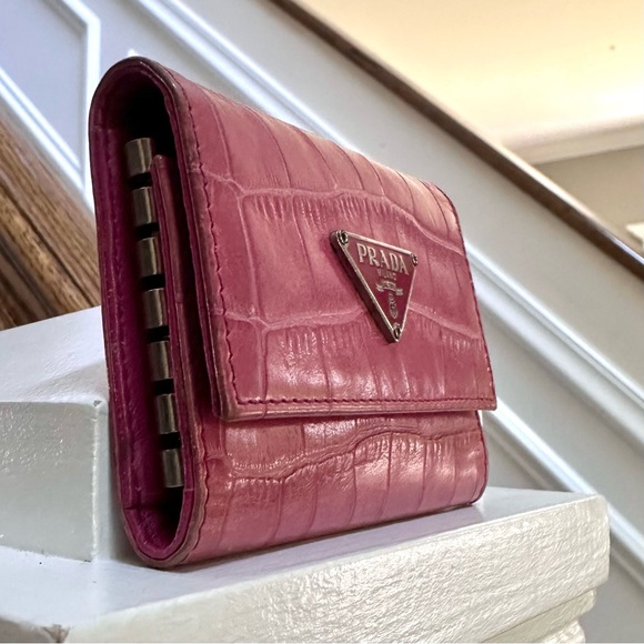 Prada Pink Crocodile 6 Key Holder Wallet - Picture 11 of 14